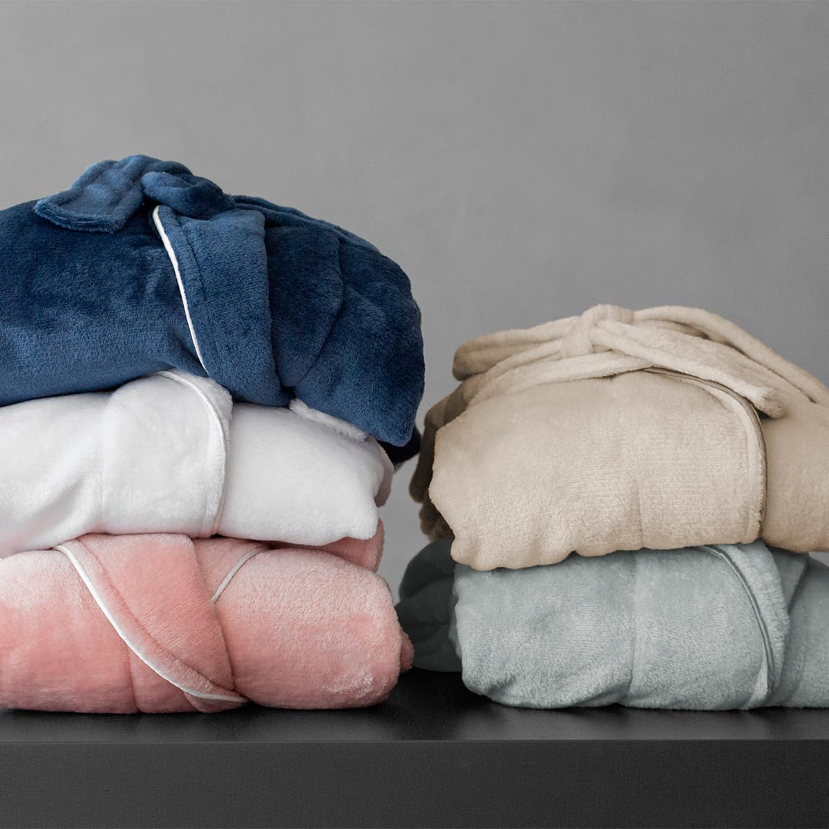 Roupão Aveludado Camesa Neo Velour Flannel 220g/m² Conforto Total e Estilo Tamanho G - Branco