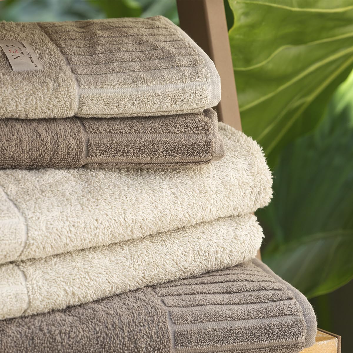 Camesa Toalha de Banho Velour Neo Clássico Luxo Algodão Felpuda 70x140cm - Marrom